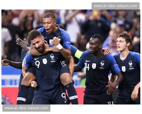 黄金一代的巅峰回响：重温2003女排世界杯，那场窒息的中巴史诗对决